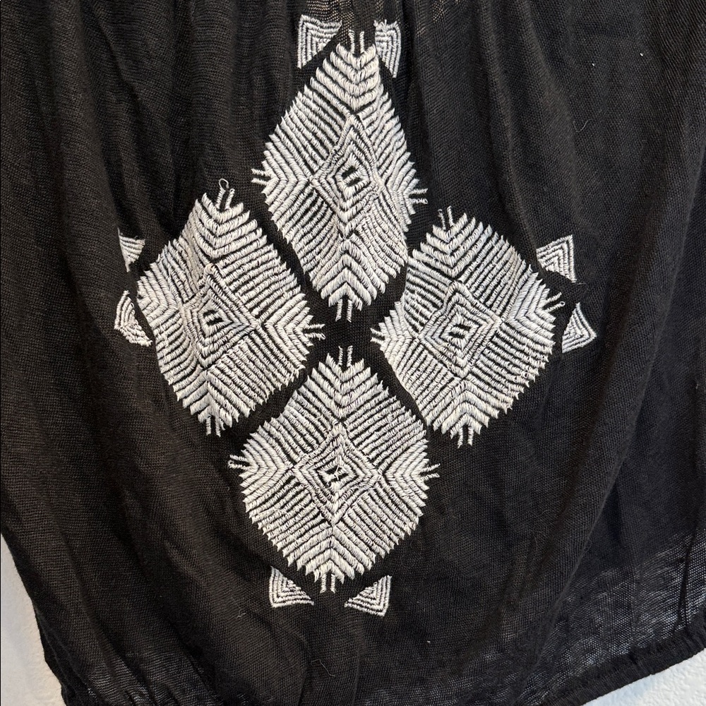 Free People Black Blouse with White Pattern - Picture 5 of 6